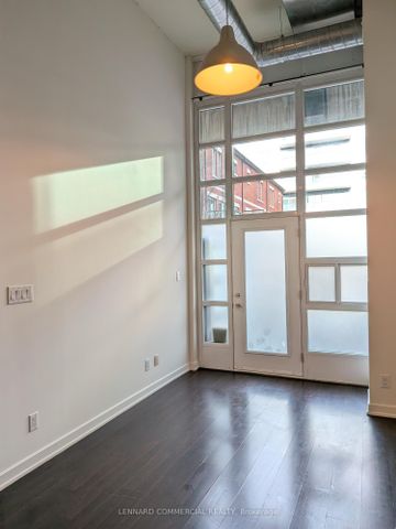 Madison Lofts - Photo 2