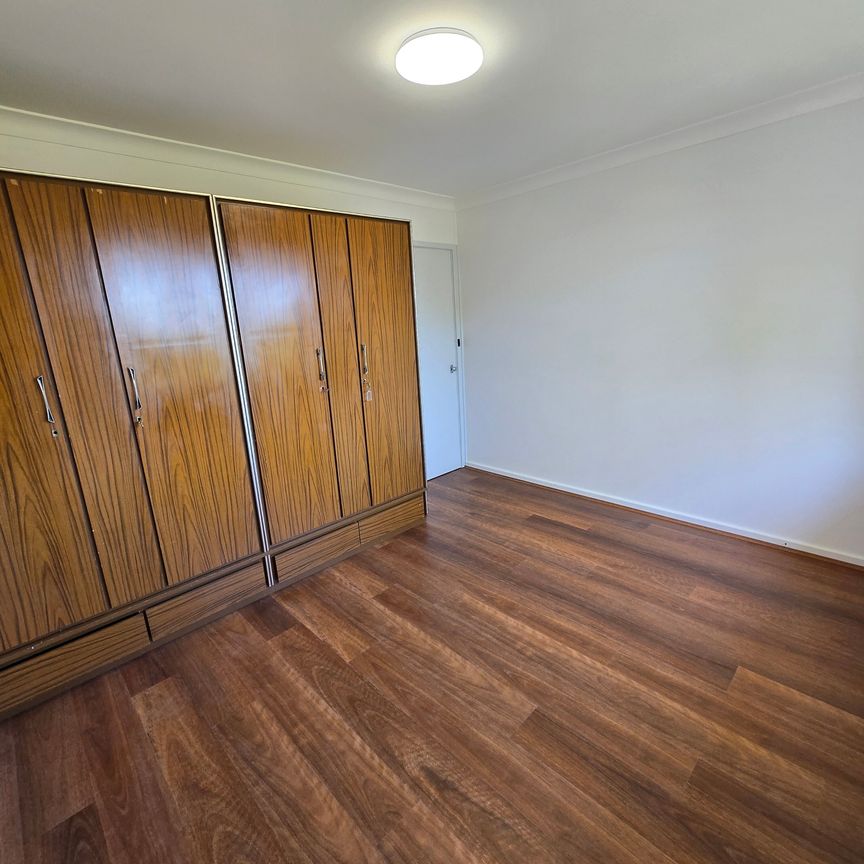 Carlingford - Photo 1