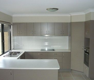 1A Zoe Court, Mount Louisa QLD 4814 - House For Rent | Domain - Photo 4