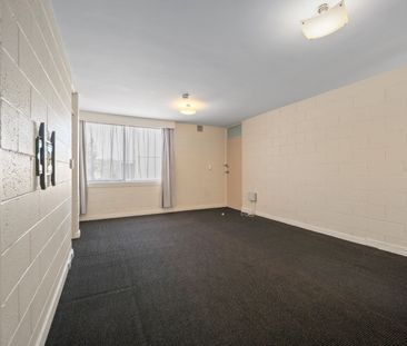Low Maintenance, Inner City Living - Photo 6