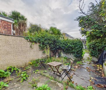 4 bedroom House To Let - Photo 5