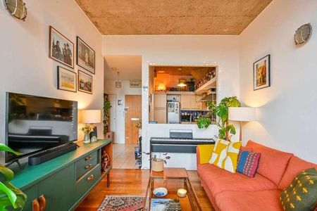 Wenlock Road, Islington, N1 - Photo 2