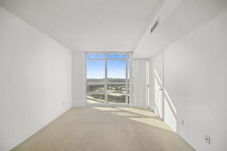 For Lease - 30 Harrison Garden Boulevard Unit# 1605, Toronto, Ontario - Photo 2