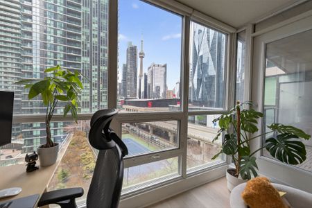 For Lease - 16 Yonge Street Unit# 1013, Toronto, Ontario - Photo 3