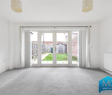 3 bedroom end of terrace house to rent - Photo 2