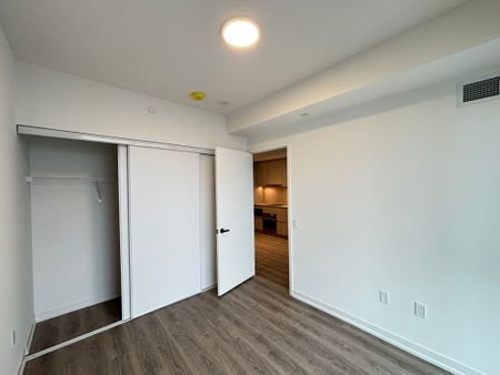 For Lease - 8 Interchange Way Unit# 1911, Vaughan, Ontario - Photo 5