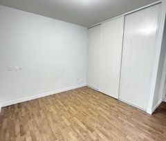 Location Appartement 3 pièces 67m² LA ROCHE SUR YON 85000 - Photo 4