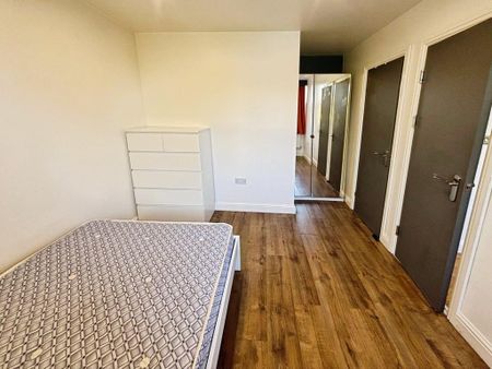 1 bedroom flat to rent - Photo 5