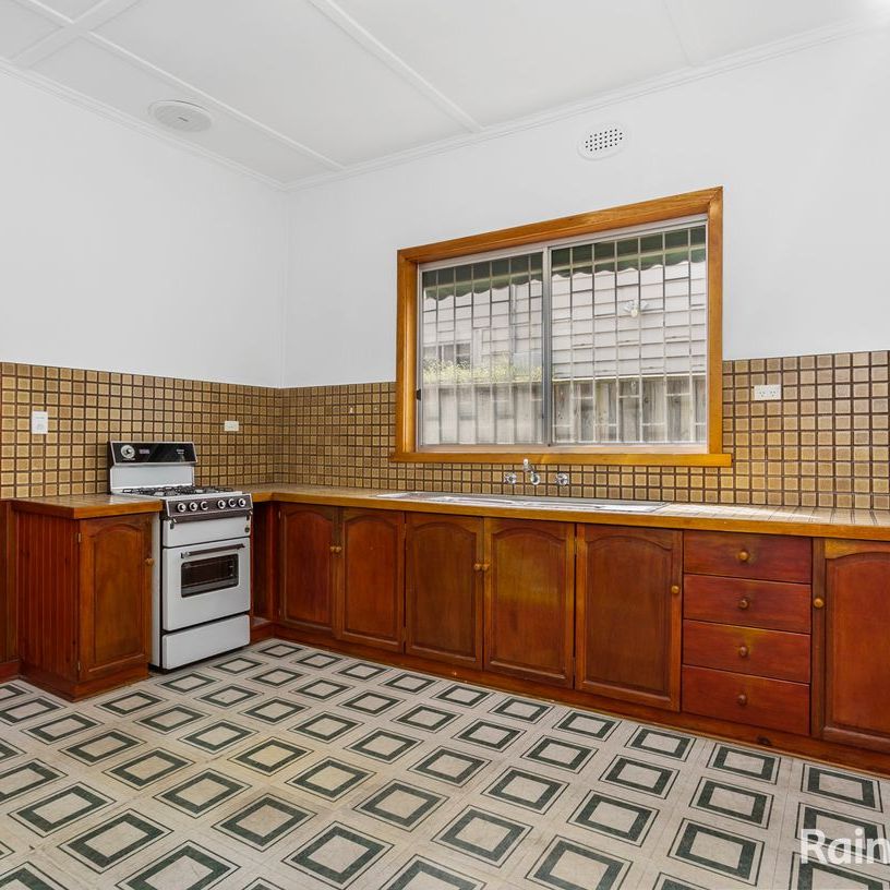 2 Brown Street, Newport, VIC 3015 - Photo 1