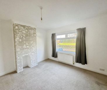 2 bedroom semi-detached house to rent - Photo 2