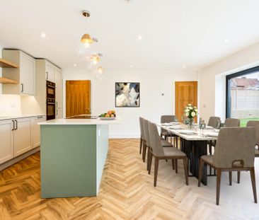 The Green, Chearsley - Photo 4