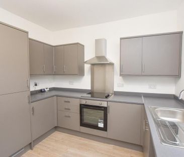 2 bedroom terraced house to rent - Photo 6