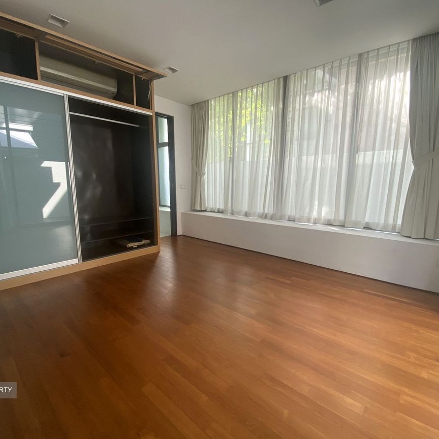 Tan Kim Cheng Road (D10), Detached - For Rent - Photo 1