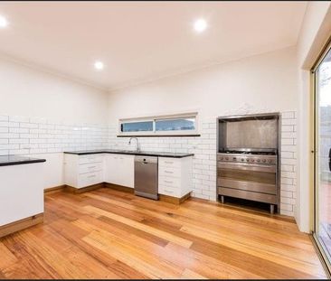 354 Mitcham Road, Mitcham - Photo 1