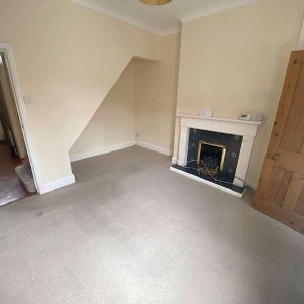 Balmoral Terrace, South Bank, YO23 - Photo 1