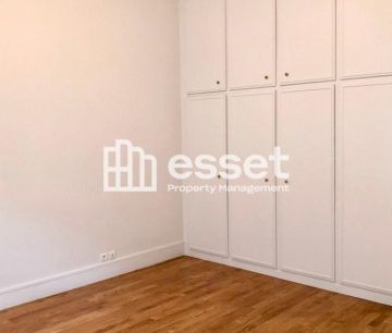 Appartement • Saint James-Général Koenig - Photo 1