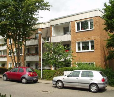 *Balkonwohnung im Erdgeschoss mit Tageslichtbad* - Photo 1