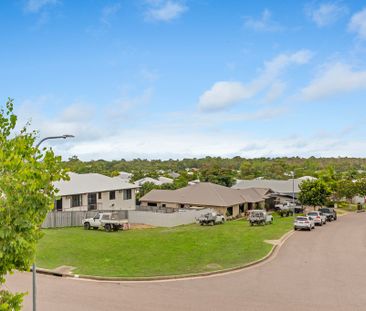 55 Shutehaven Circuit, Bushland Beach QLD 4818 - House For Rent | D... - Photo 4