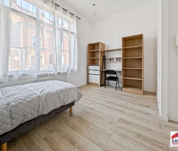 Chambres meublées avec salle d'eau privative - Roubaix - Photo 3
