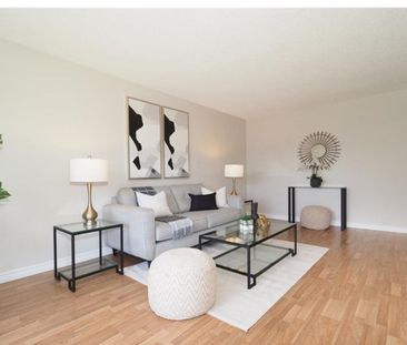 For Lease - 86 Overlea Crescent Unit# Main, Kitchener, Ontario - Photo 1