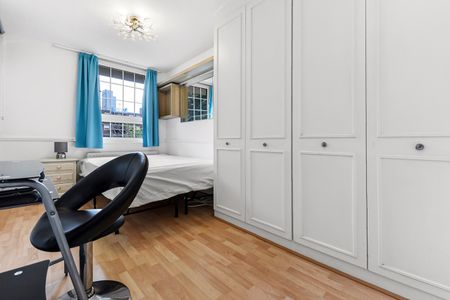 3 Bed Flat, Moorgreen House, EC1V - Photo 4