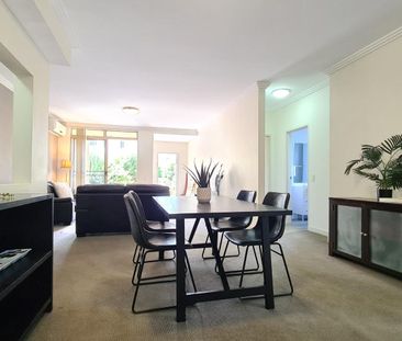 FULLY FURNISHED LARGE 3 BEDROOM - Fully Furnished & Equipped with a... - Photo 5