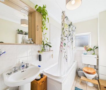 2 bedroom maisonette to rent - Photo 6