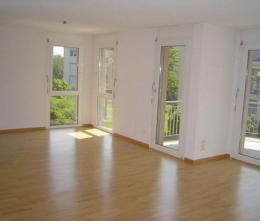 Tolle 4.5-Zimmerwohnung im 2. Stock - Photo 1