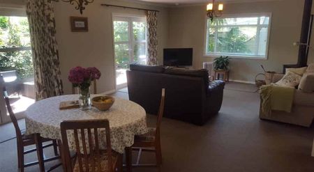 Fully Furnished & Very Comfortable - Photo 4
