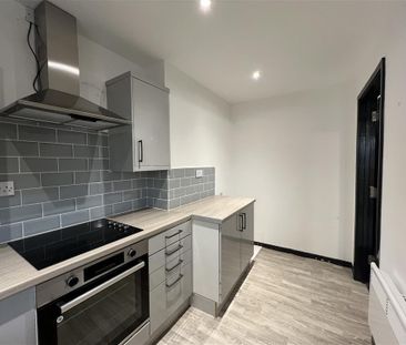 High Street, Cwmgwrach, NEATH - Photo 4