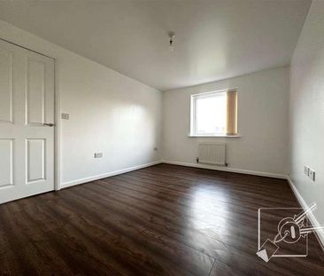 Southfields Green, Gravesend, DA11 - Photo 1