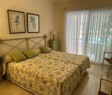 Luxury Flat for rent in The Golden Mile, Spain - Photo 4