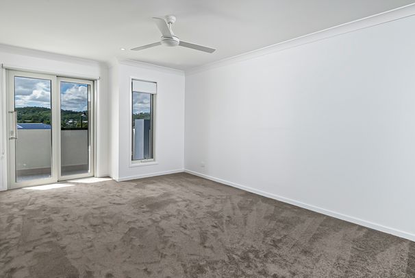 Near New Two Storey Home with views! - Photo 1