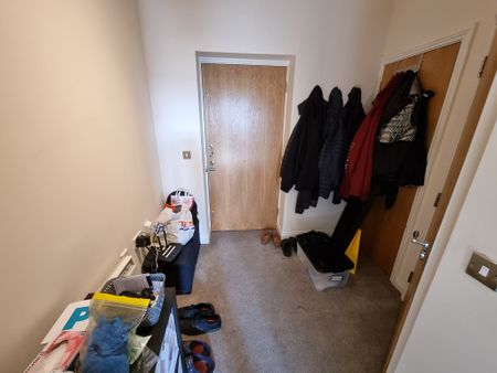 1 Bed Student Accommodation - Photo 5