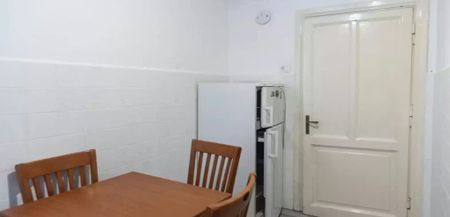 Circonvallazione Appia, Rome, Lazio 00179 - Photo 4