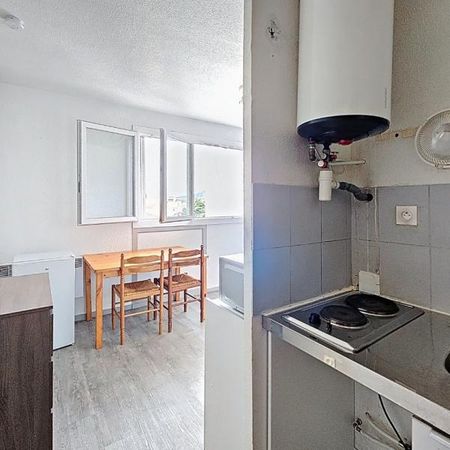 Location Appartement 1 pièce AGEN 47000 - Photo 3