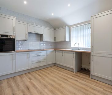 2 bed flat to rent in Corchester Walk, Newcastle Upon Tyne, NE7 - Photo 5