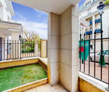 Location appartement 1 pièce, 30.35m², Le Plessis-Robinson - Photo 3