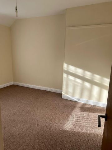 3 bedroom detached house to rent - Photo 2