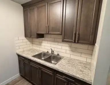 Brand New Renovated 3 bedroom unit | C - 438 12 Avenue Northeast, Calgary - Photo 1