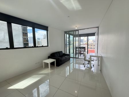 18 Park Lane, Chippendale NSW 2008 - Apartment For Rent | Domain - Photo 2