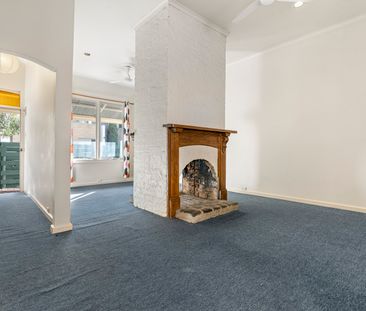 4 Percy Street, Prahran VIC 3181 - House For Rent | Domain - Photo 6