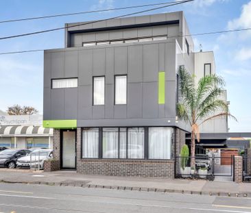 Townhouse In Prime Moonee Ponds Location. - Photo 1