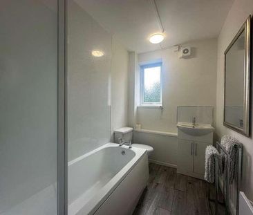 Oxhay View, Newcastle, ST5 - Photo 3