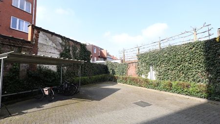 Gezellig appartement met twee slaapkamers dichtbij het centrum van Roeselare - Foto 3