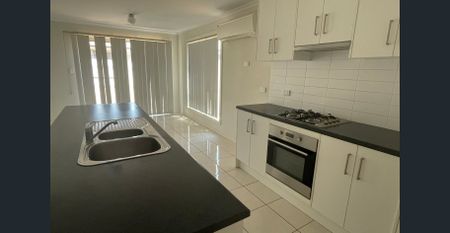 Comfortable Living in a Convenient Location - Photo 4