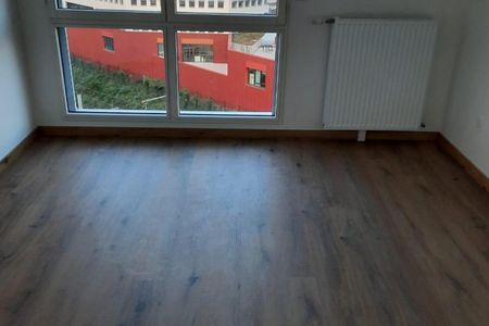 Louer colocation 3 pièces de 61 m² - Photo 3