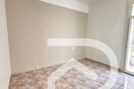 Charmant T2 non meublé de 43 m² proche du centre-ville - Photo 2