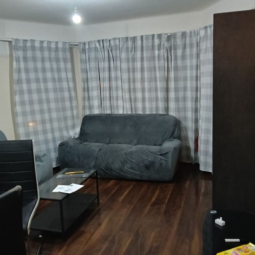 Room in a Shared Flat, Richmond Court, B15 - Photo 1