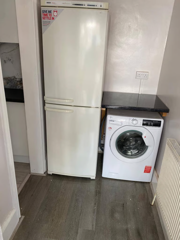 Studio to rent - Photo 2